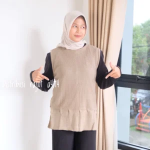 id-11134207-81ztp-mepudbrldfcy9f ✨ BELVA INNER – Baju Rajut Motif Ruffel Wanita ✨